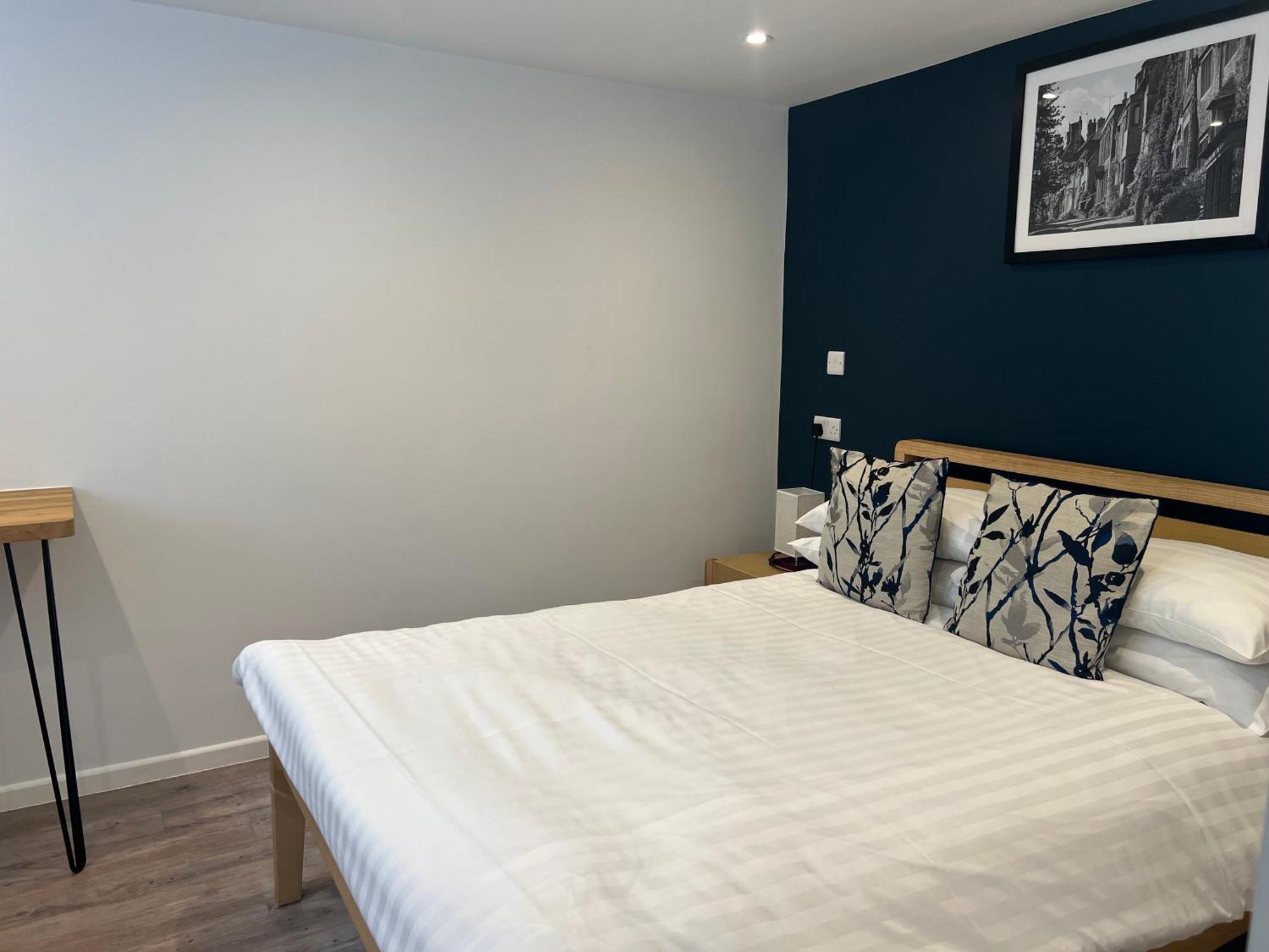 Priory Tearooms Burford With Rooms المظهر الخارجي الصورة