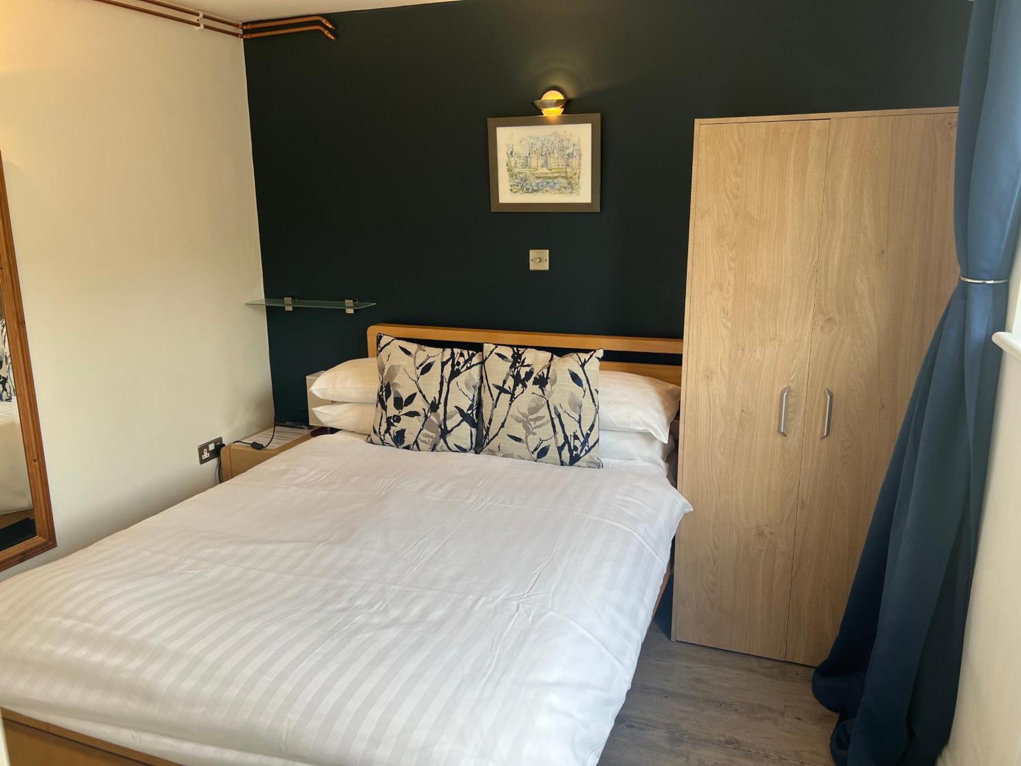 Priory Tearooms Burford With Rooms المظهر الخارجي الصورة