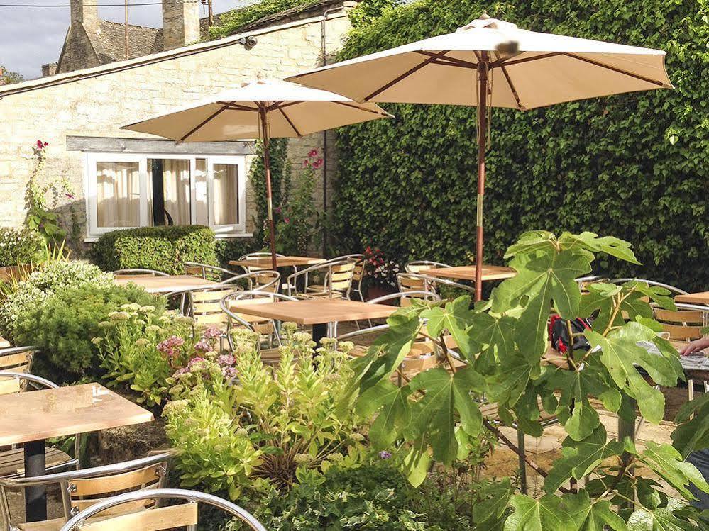Priory Tearooms Burford With Rooms المظهر الخارجي الصورة
