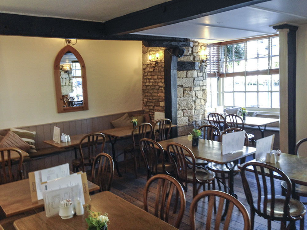 Priory Tearooms Burford With Rooms المظهر الخارجي الصورة